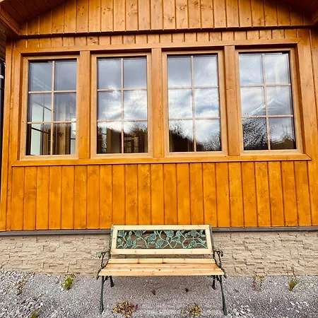 Pod Jablonou Domek alpejski Banská Štiavnica